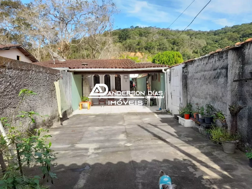 Casa com 2 dormitórios à venda, 72 m² por R$ 260.000 - Massaguaçu - Caraguatatuba/SP